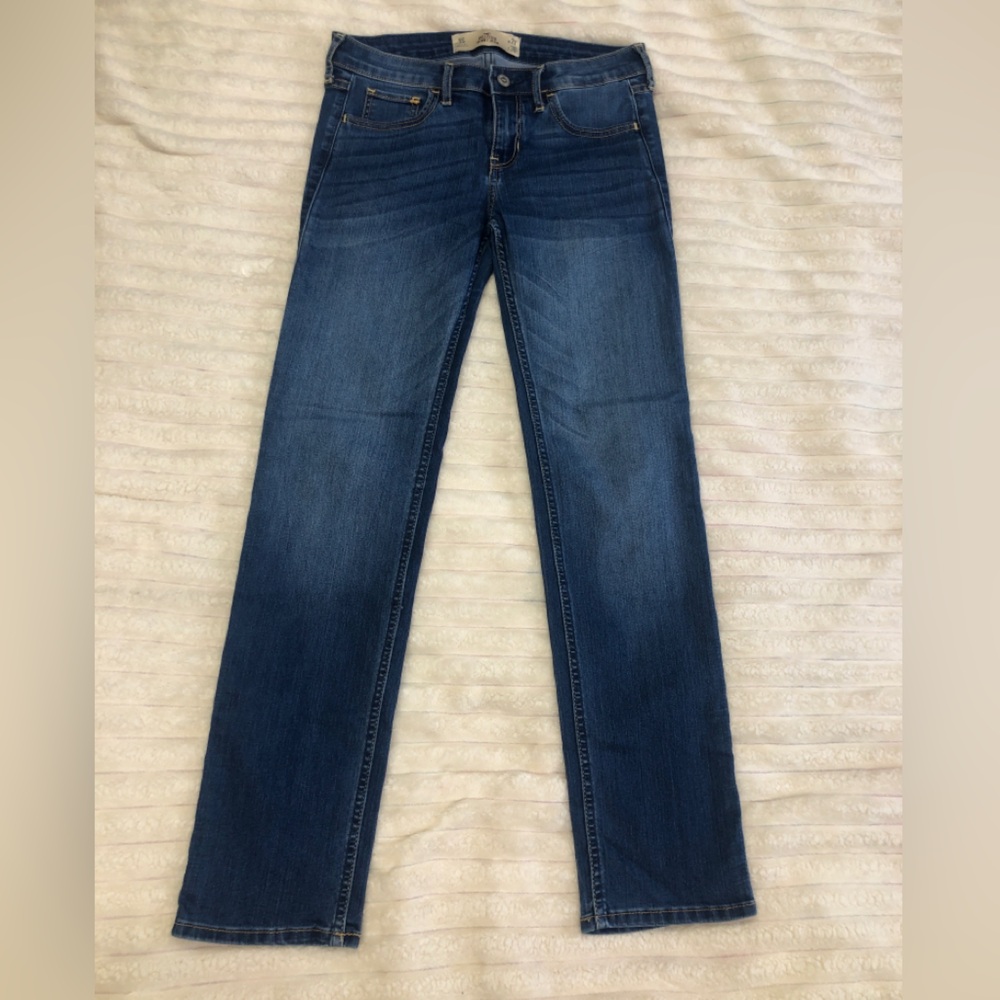 Hollister EUC Med/Dark Wash Skinny Jeans size 27/5S
